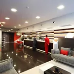 호텔 Silken Axis 비고