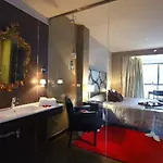 Silken Axis 호텔 4*