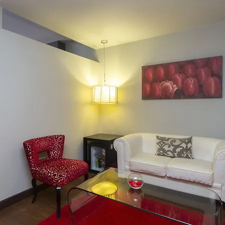 Hotel Silken Axis 4*