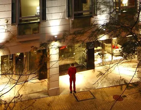 Silken Axis 호텔 비고