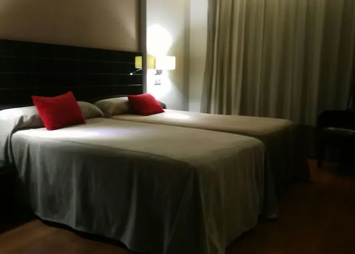 Szálloda Silken Axis