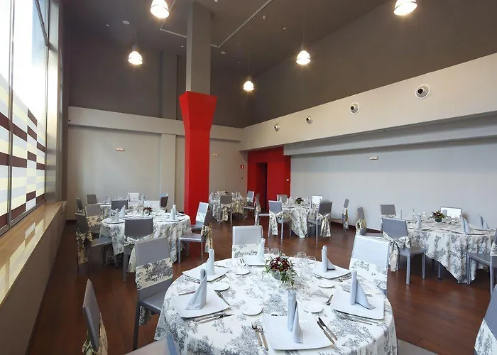 Szálloda Silken Axis Vigo